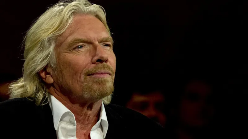 الملياردير برانسون يتنازل عن جزيرته لضمان مستقبل موظفيه