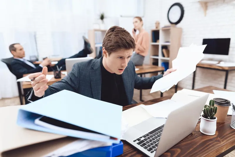 تعملون عن بعد.. كيف تواجهون الضغوطات والتوترات بأفضل طريقة؟  