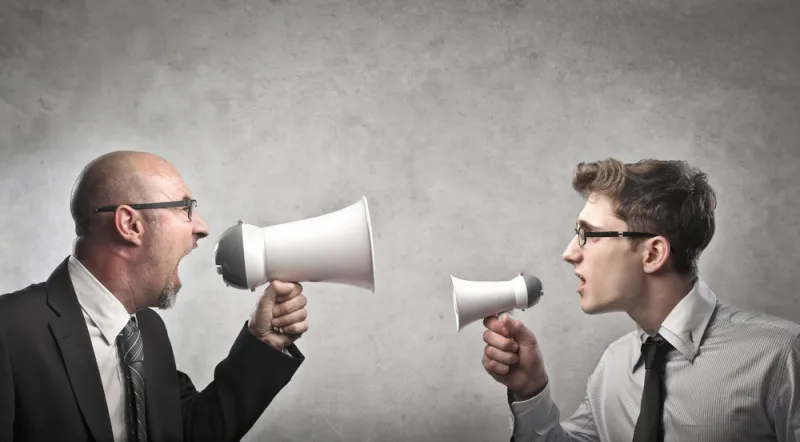 للمديرين: إليكم الاستراتيجية المثالية لنزع فتيل الصراعات داخل المكتب