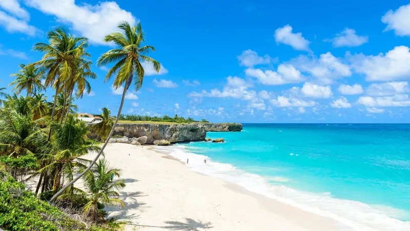 استمتع بأجواء ساحرة.. أجمل الشواطئ في بربادوس