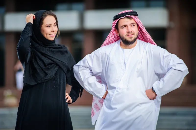 هكذا تقضي على الملل.. أفكار لتقضية الوقت مع الزوجة خلال الحجر المنزلي