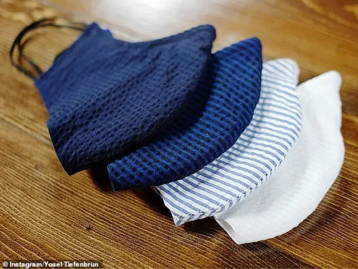 لا تتنازل عن أناقتك ..كمامات رسمية فاخرة مقابل 300 دولار (صور)