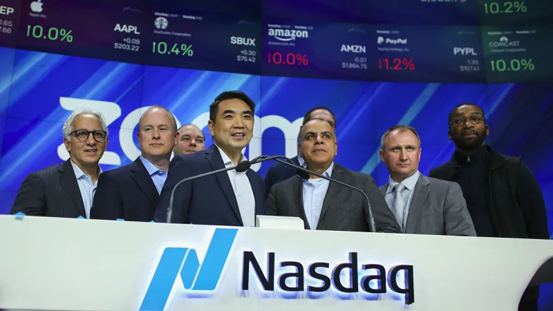 طفرة غير مسبوقة في تاريخها.. كم بلغت قيمة عائدات «Zoom» منذ بداية العام؟