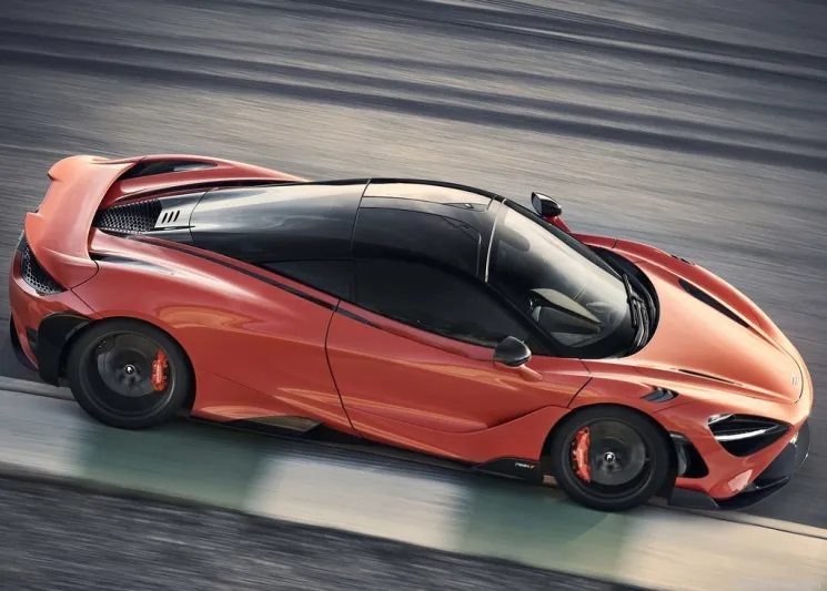 ماكلارين 765LT لعام 2021 .. أخف وزناً وأكثر قوة 