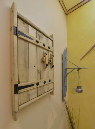 قصة «أبو حليقة» سعودي يهوى النجارة: تعلمتها من والدي «صور» 