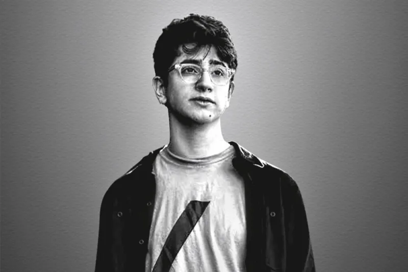 كافح "كورونا" بالبرمجة.. أفي شيفمان وموقعه الإلكتروني يحصدان شهرة عالمية