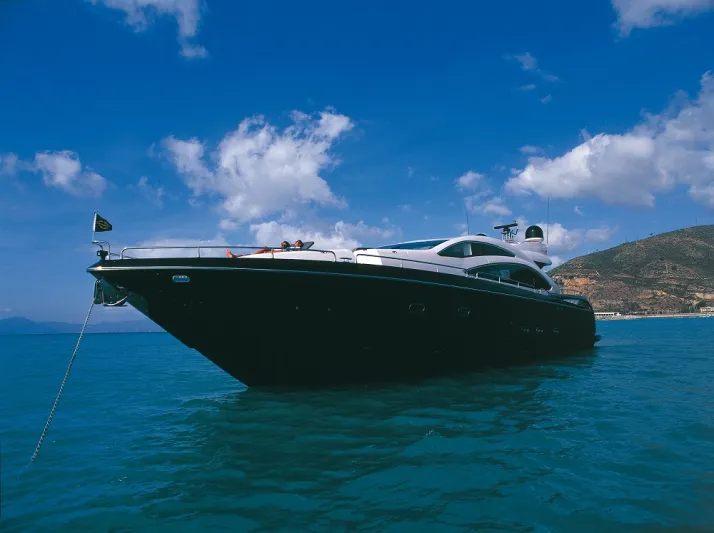 للهروب والعزلة من "كورونا": الأثرياء يلجأون إلى يخوتهم الفاخرة