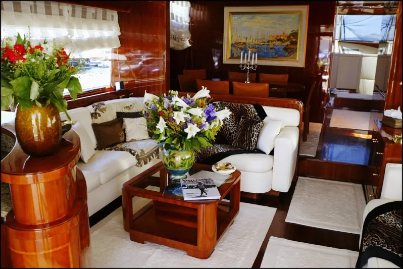 للهروب والعزلة من "كورونا": الأثرياء يلجأون إلى يخوتهم الفاخرة