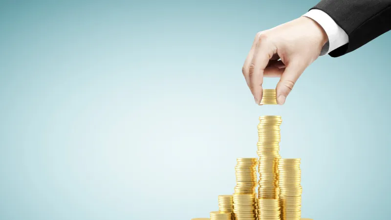  تراجع إنفاق الأثرياء يضر بوظائف الدخل المنخفض..كيف ذلك؟