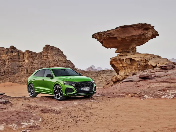 أودي "آر إس كيو 8" 2020: رباعية نفاثة يعيبها الثمن الباهظ