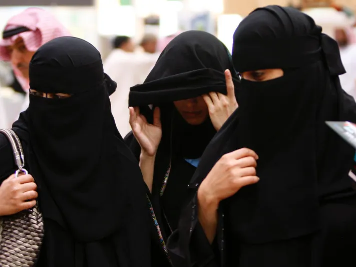 هل ارتفعت معدلات الطلاق في الدول العربية بسبب كورونا؟ 