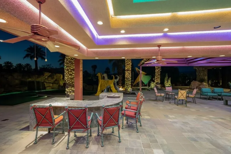 قصر تاريخي فاخر بكاليفورنيا للبيع بأقل من سعره الأصلي ! «صور»