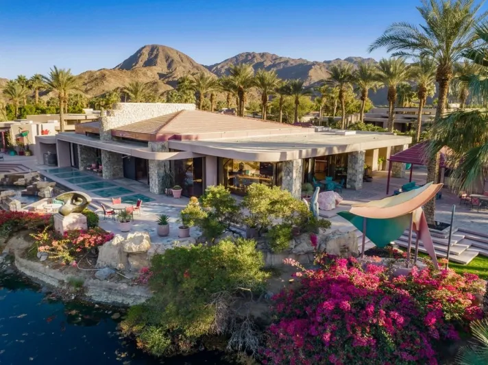 قصر تاريخي فاخر بكاليفورنيا للبيع بأقل من سعره الأصلي ! «صور»