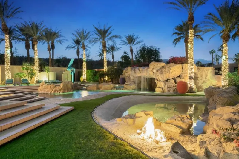 قصر تاريخي فاخر بكاليفورنيا للبيع بأقل من سعره الأصلي ! «صور»