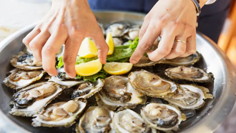 هذه الأطعمة تعمل على تحسين حالتك المزاجية