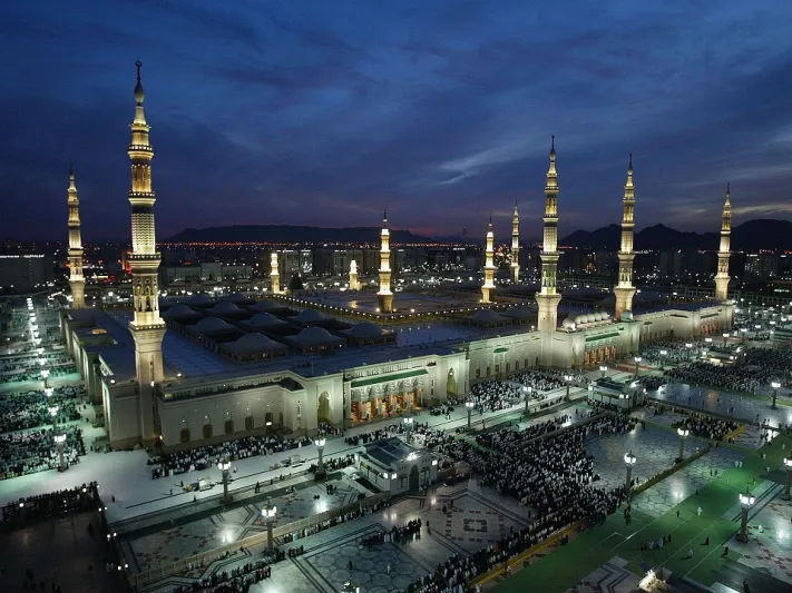 المدينة المنورة.. محطات تطور أول عاصمة في الإسلام