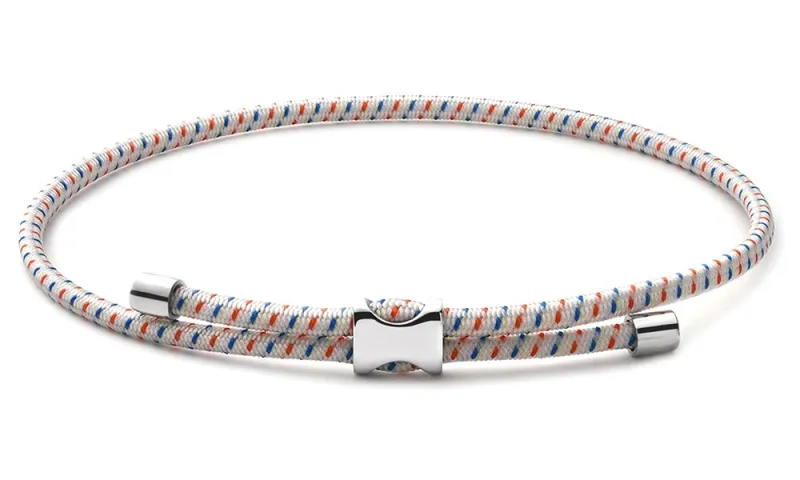 دلل نفسك.. إليك أفضل ماركات الأساور الرجالي