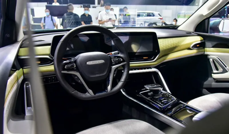 Maxus T80.. مواصفات أكثر السيارات البيك آب الصينية غرابة 