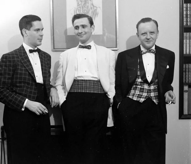 القصة غير المروية للقميص الأبيض .. من العصر الفكتوري حتى وقتنا الحالي 