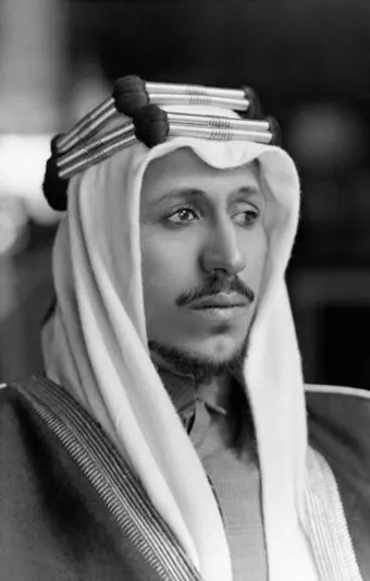 سعود بن عبد العزيز.. ثاني ملوك السعودية وأصغر دبلوماسي في التاريخ 