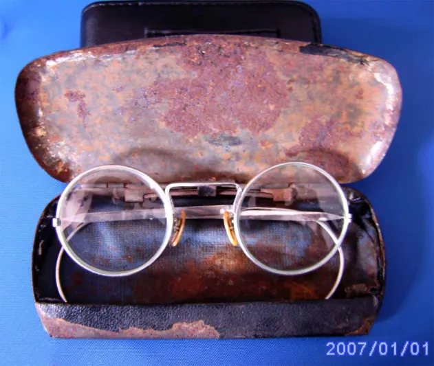 عرض نظارة غاندي للبيع في مزاد علني بسعر قياسي