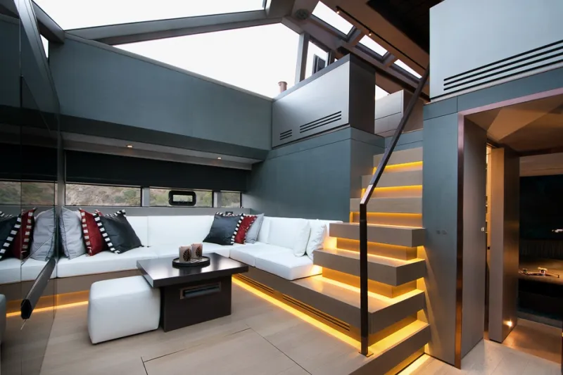 يخت مازو 82..فندق فاخر عائم على الماء بطول 24.5 مترًا (فيديو)