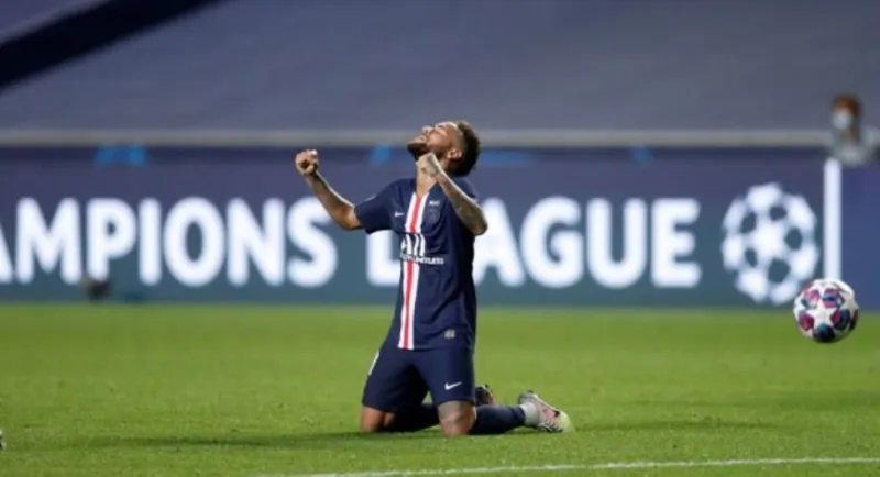 تصرف صادم يهدد نيمار بالإيقاف ..ماذا فعل ؟(فيديو)