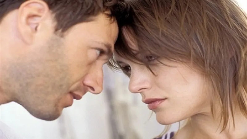 كيف تتعامل مع خطيبتك؟ إليك مفاتيح قلبها 