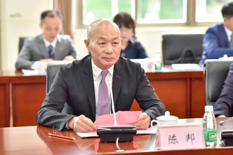 أغنياء مجال الرعاية الصحية في العالم.. الصينيون يسيطرون