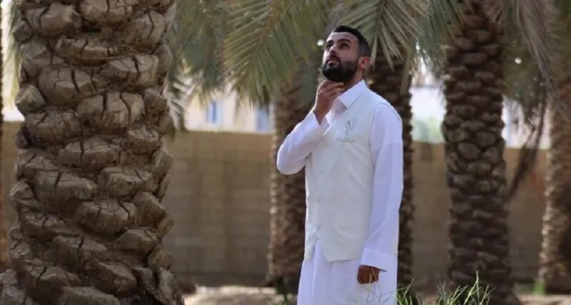 شاهد| قصة كفاح سعودي من بائع تمور لـ مالك مستودعات 