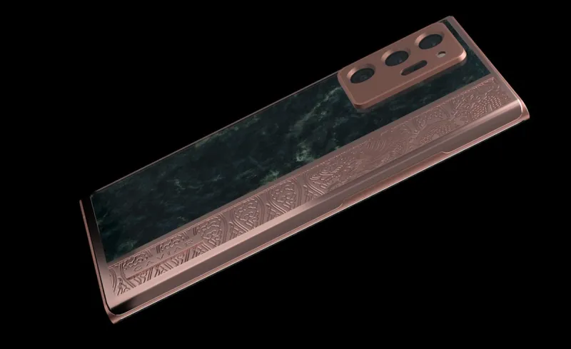 مغطى بالذهب الخالص وبقيمة 6 آلاف دولار..نسخ نادرة من جالكسي نوت 20 (صور)