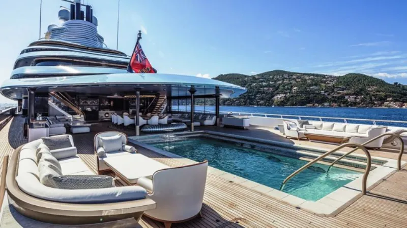 صور| تصميم فريد ورفاهية استثنائية..اليخوت الأكثر ابتكاراً بالعالم 