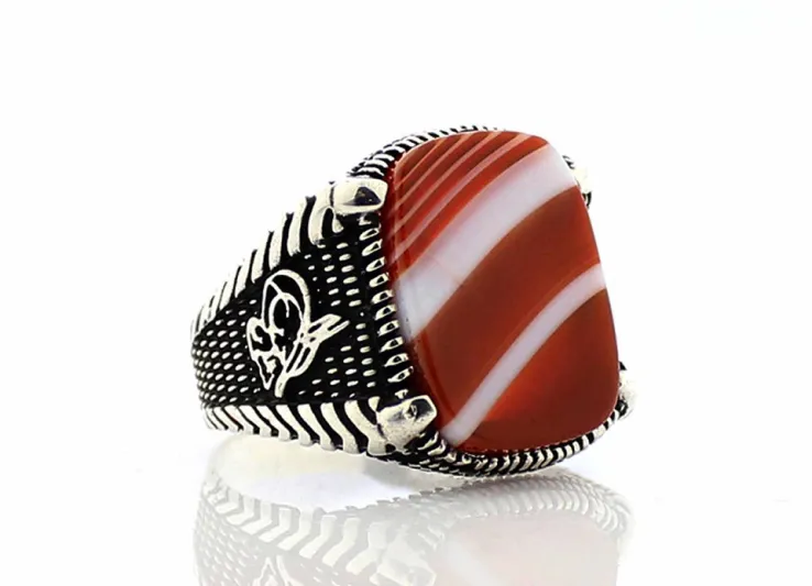 أجمل خواتم الفضة للرجال .. ألوان عصرية تُناسب موضة 2020