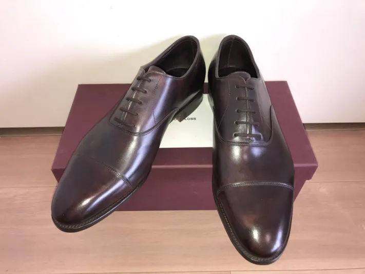 دليل الرجل الأنيق لماركات الأحذية الفاخرة الرائدة حالياً