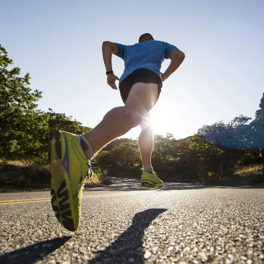 ما هو أفضل وقت للمشي لحرق الدهون؟