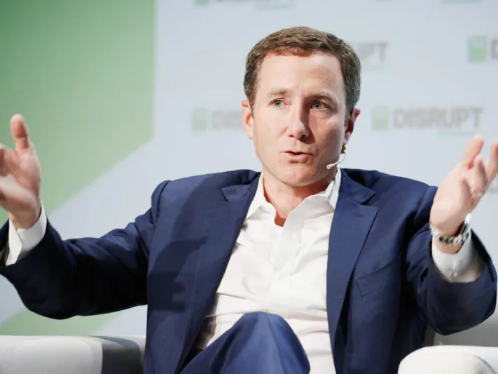 دروس من رحلة جون فولي المذهلة.. الرجل الذي عمل في كل المجالات 