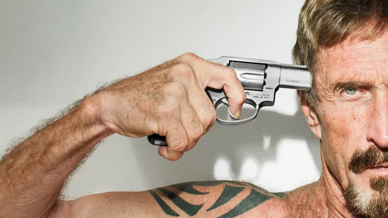 قائمة طويلة من الاتهامات..مؤسس مكافي في قبضة الشرطة 