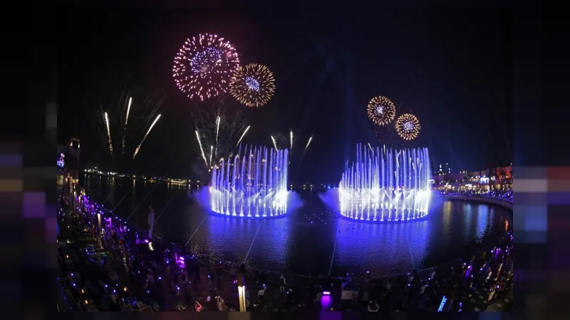 نافورة النخلة .. دبي تحطم الرقم القياسي لأكبر نافورة في العالم (فيديو)