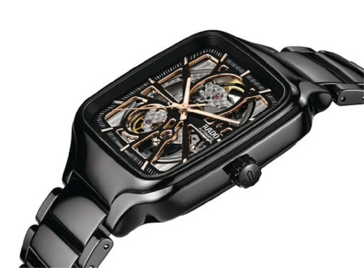 ساعة True Square Open Heart الأقرب إلى قلبك