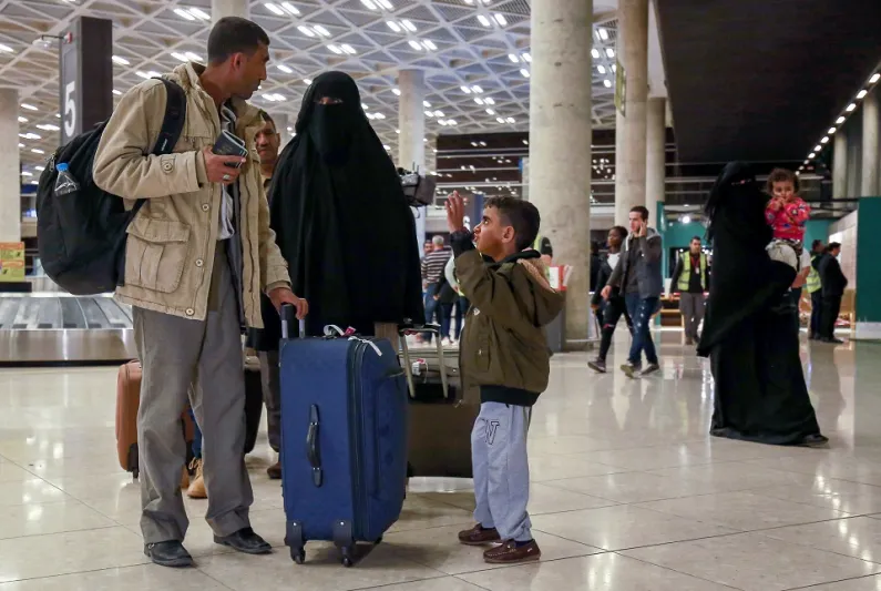 دليل وزارة العمل الخدمات الإلكترونية للاستعلام عن موظف وافد