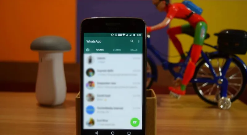 لماذا ينصح بتجنب خاصية الرسائل ذاتية الاختفاء على الواتساب؟