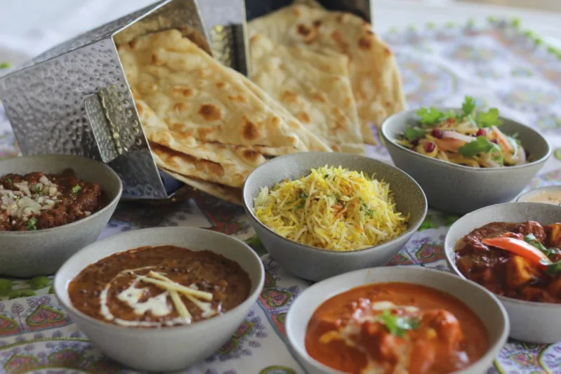 جميرا زعبيل سراي يطلق وجبة برنش غنية بأشهى المأكولات الهندية في مطعم أمالا