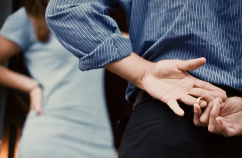 ملامح الوجه تكشف الرجال الخائن!