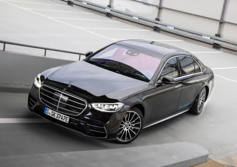مرسيدس بنز تكشف عن "S-Class" لعام 2021 مع نسخة هجينة بقوة 500 حصان