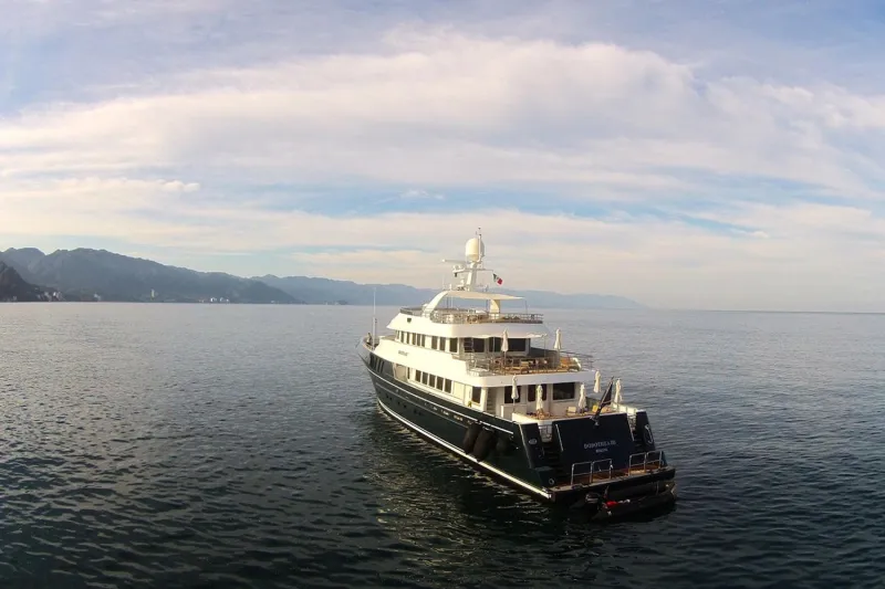 يخت الإبحار "Dorothea III" يفوز بجائزة "Voyager" لعام 2020