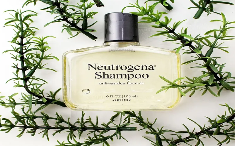 أفضل شامبو للشعر الدهني.. لطلة جذابة دون عوائق