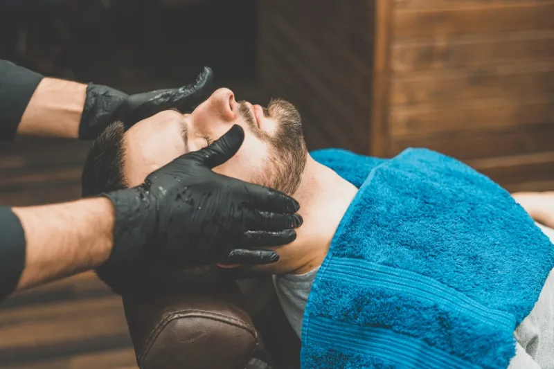 فوائد زيت السمسم للشعر.. غنى بالأحماض الدهنية الفعالة في علاج الشعر فوائد زيت السمسم للشعر.. غنى بالأحماض الدهنية الفعالة في علاج الشعر