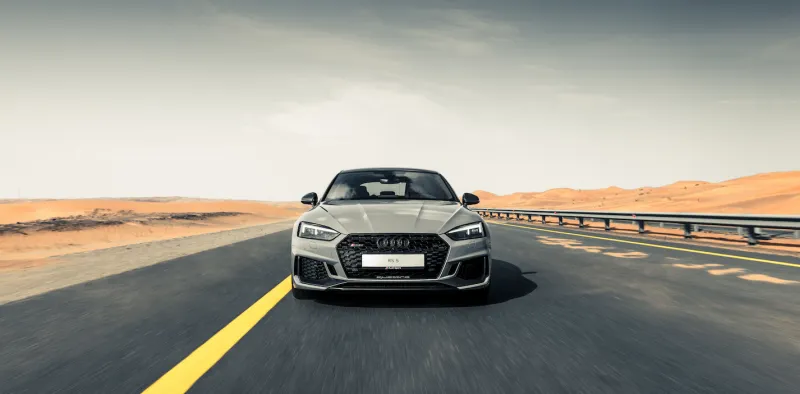 أودي أبوظبي ترحب بطرازات RS الجديدة في صالات عرضها 
