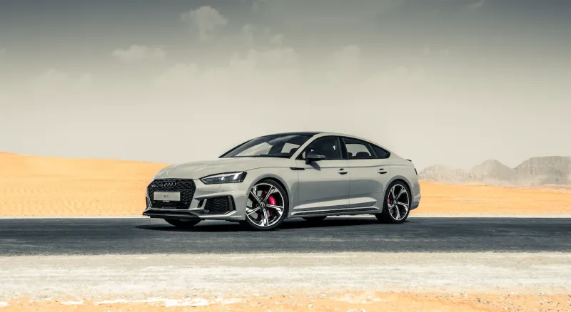 أودي أبوظبي ترحب بطرازات RS الجديدة في صالات عرضها 
