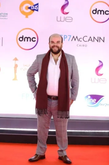 كلاسيكية بلمسات شبابية.. شاهد إطلالات نجوم مهرجان القاهرة السينمائي